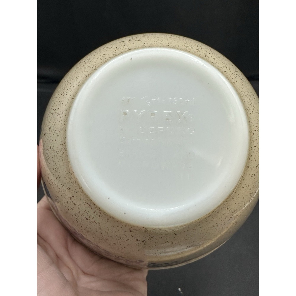 PYREX Small Mixing Bowl Homestead Pattern 401, 1.5pt-750ml - Picture 3 of 4